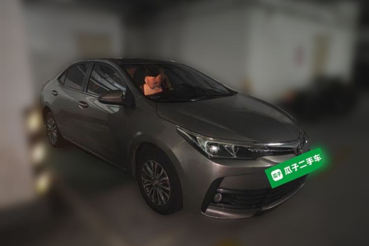Used Toyota Corolla 2017 Revised Version 1.2T S-CVT GL Front Right 45 Deg