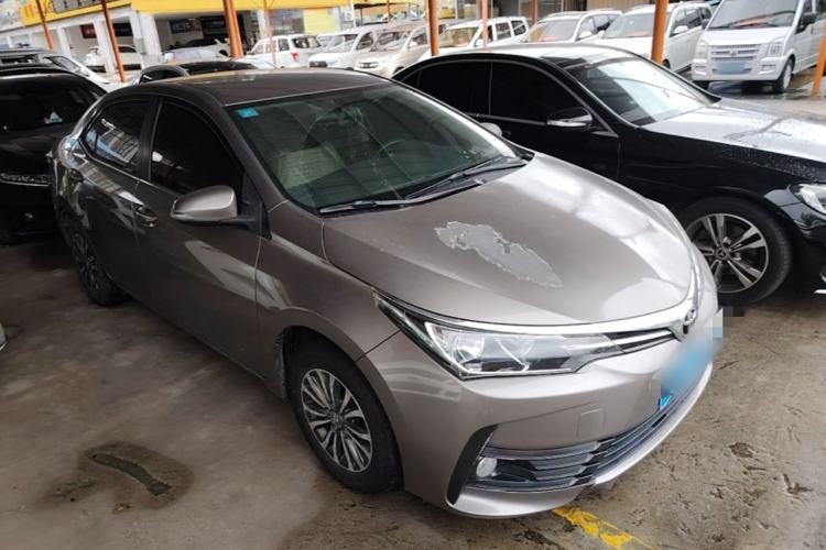 Used Toyota Corolla 2017 Revised Version 1.2T S-CVT GL Front Right 45 Deg