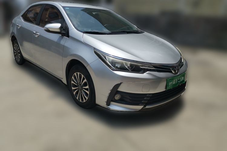 Used Toyota Corolla 2017 Revised Version 1.2T S-CVT GL Front Right 45 Deg
