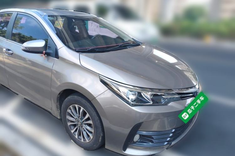 Used Toyota Corolla 2017 Revised Version 1.2T S-CVT GL Front Right 45 Deg
