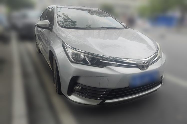 Used Toyota Corolla 2017 Revised Version 1.2T S-CVT GL-i Front Right 45 Deg