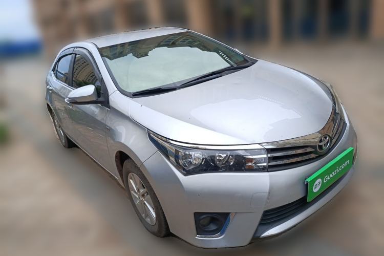 Used Toyota Corolla 2017 Revised Version 1.6L S-CVT GL Front Right 45 Deg