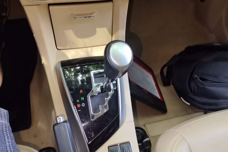 Used Toyota Corolla 2017 1.2T CVT GL Gear Lever