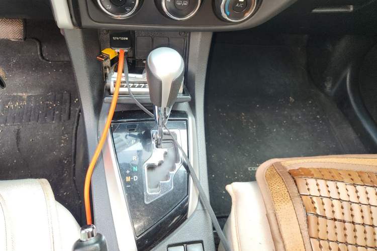 Used Toyota Corolla 2017 Revised Version 1.2T S-CVT GL Gear Lever