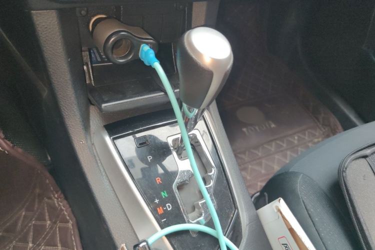 Used Toyota Corolla 2017 Revised Version 1.6L S-CVT GL Gear Lever