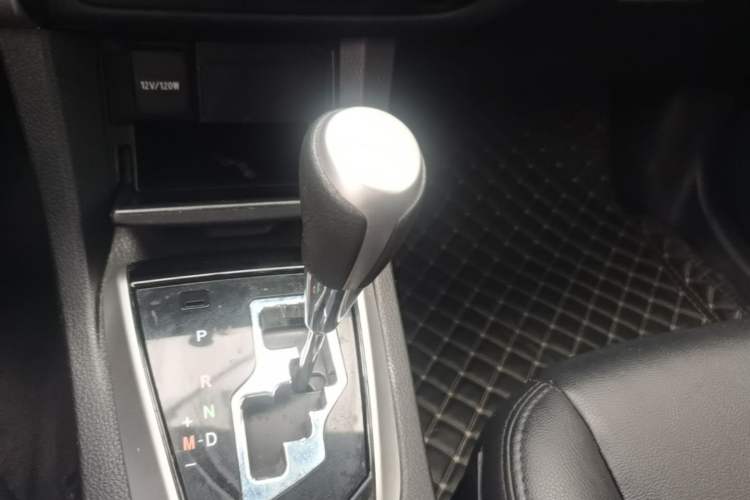 Used Toyota Corolla 2017 Revised Version 1.2T S-CVT GL Gear Lever