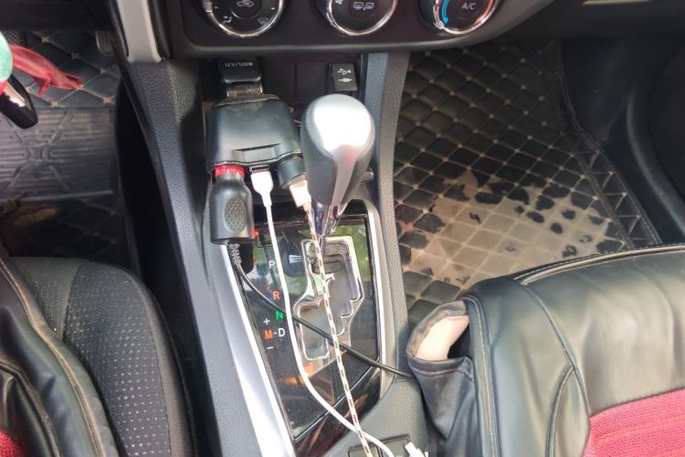 Used Toyota Corolla 2017 Revised Version 1.2T S-CVT GL-i Gear Lever