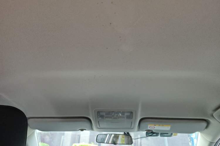 Used Toyota Corolla 2017 Revised Version 1.2T S-CVT GL Headliner