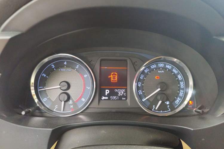 Used Toyota Corolla 2017 1.2T CVT GL-i Leather Edition Instrument Cluster