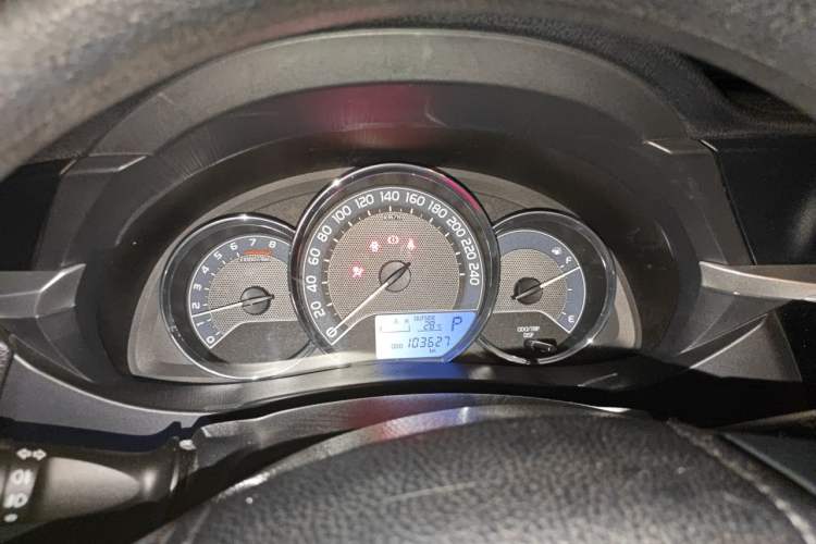 Used Toyota Corolla 2017 Revised Version 1.6L S-CVT GL Instrument Cluster