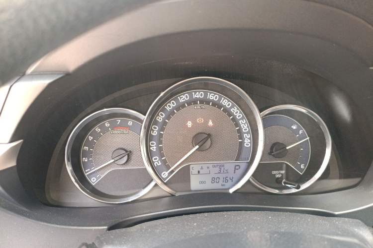 Used Toyota Corolla 2017 Revised Version 1.6L S-CVT GL Instrument Cluster