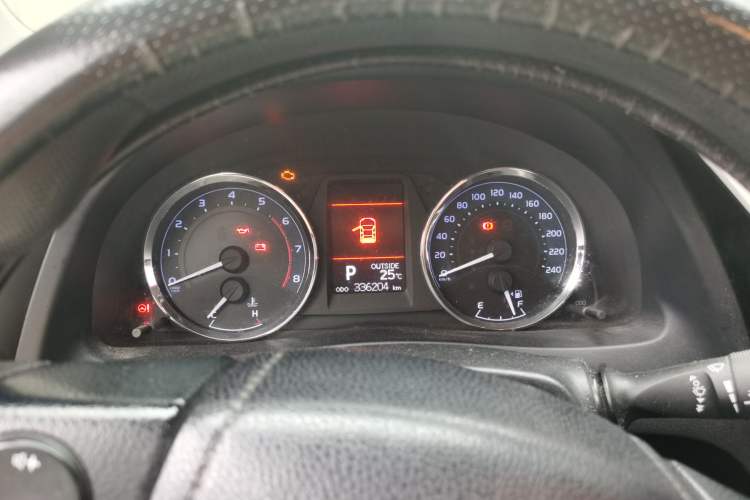 Used Toyota Corolla 2017 Revised Version 1.2T S-CVT GL-i Instrument Cluster