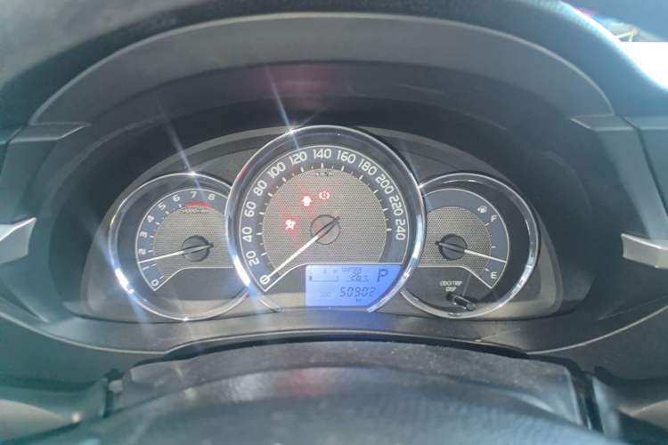 Used Toyota Corolla 2017 Revised Version 1.6L S-CVT GL Instrument Cluster