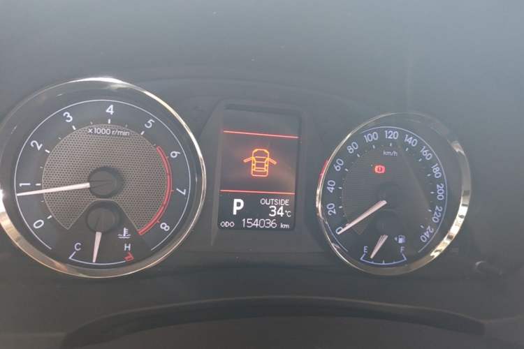 Used Toyota Corolla 2017 1.2T CVT GL-i Instrument Cluster