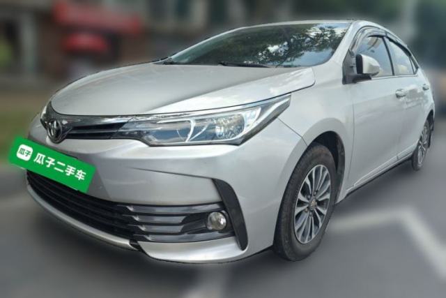 Ojetý Toyota Corolla 2017 Revised Version 1.2T S-CVT GL-i