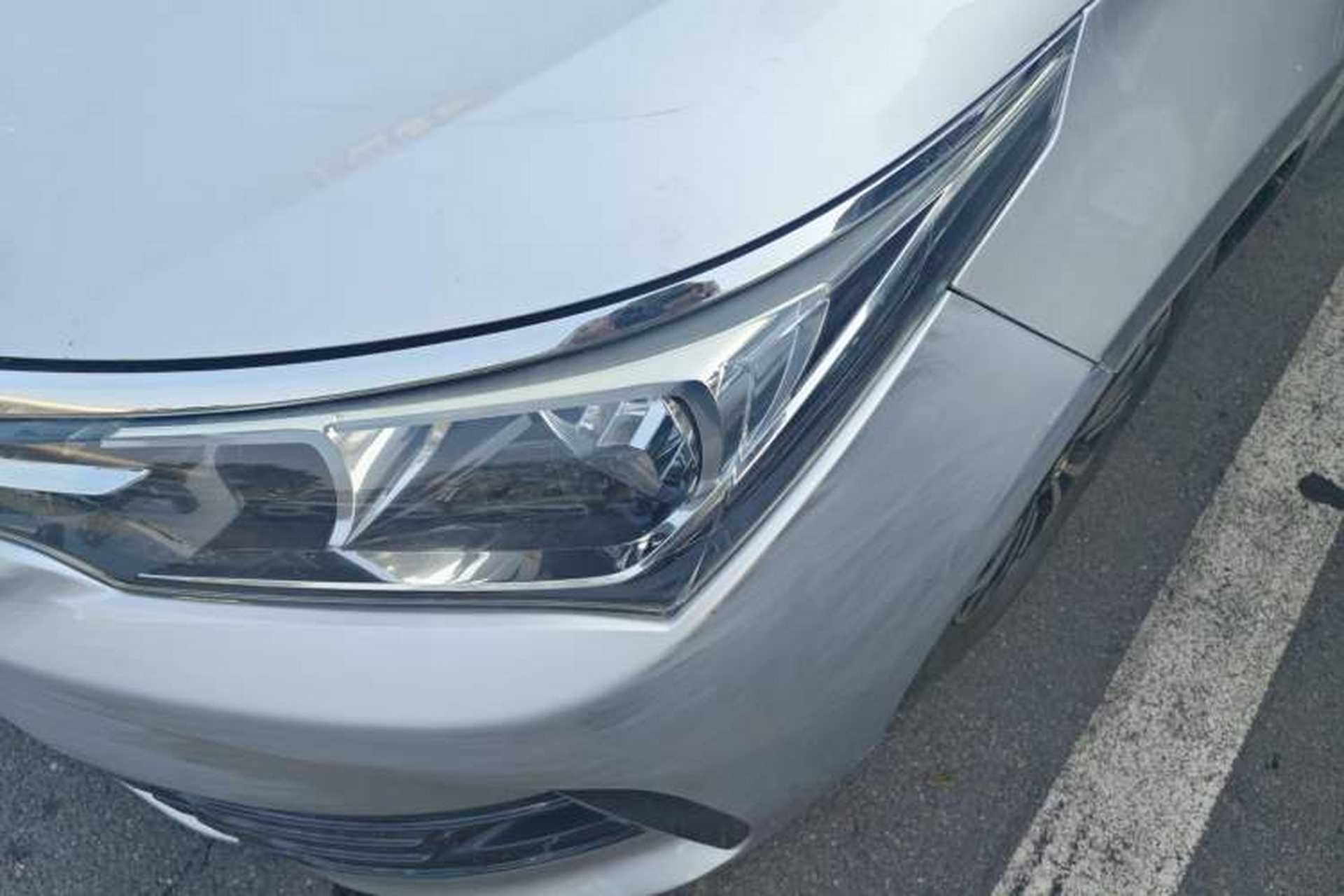 Used Toyota Corolla 2017 Revised Version 1.2T S-CVT GL Left Front Headlight