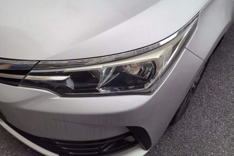 Used Toyota Corolla 2017 Revised Version 1.2T S-CVT GL Left Front Headlight