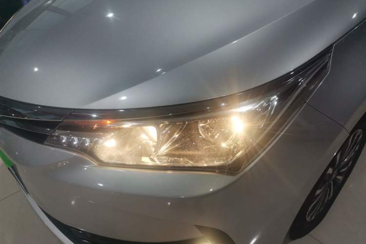 Used Toyota Corolla 2017 Revised Version 1.2T S-CVT GL Left Front Headlight