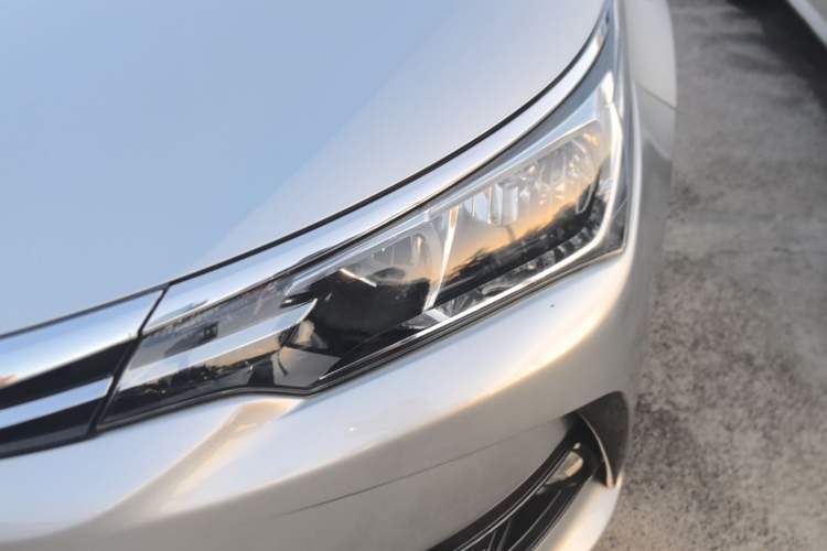 Used Toyota Corolla 2017 Revised Version 1.2T S-CVT GL Left Front Headlight