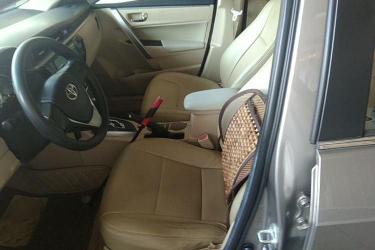 Used Toyota Corolla 2017 1.6L CVT GL Left Front Seat