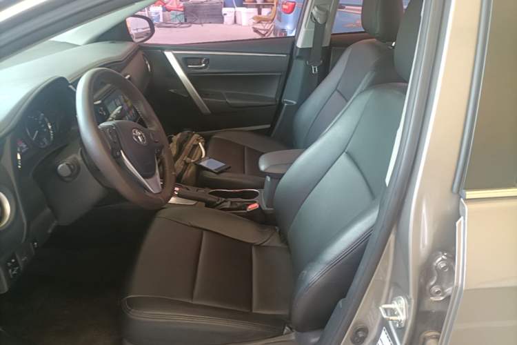 Used Toyota Corolla 2017 Revised Version 1.2T S-CVT GL-i Left Front Seat