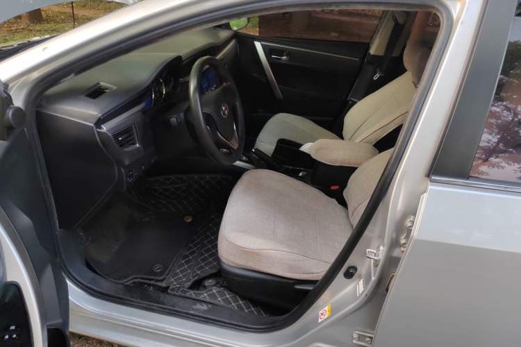 Used Toyota Corolla 2017 1.2T CVT GL Left Front Seat