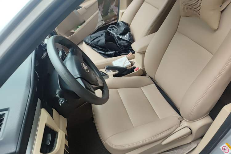 Used Toyota Corolla 2017 1.2T CVT GL Left Front Seat