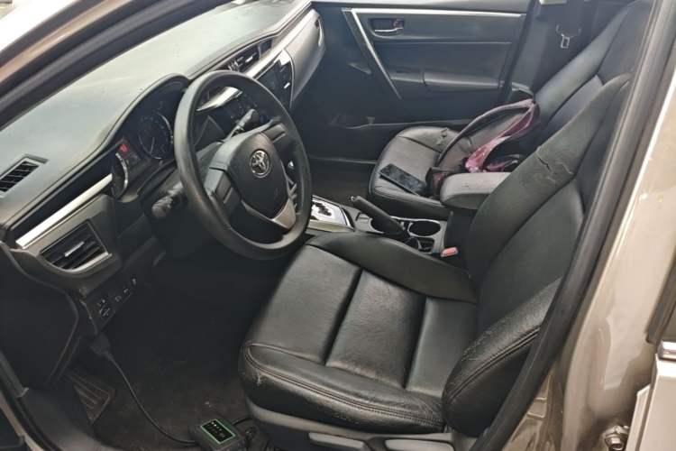 Used Toyota Corolla 2017 1.2T CVT GL-i Left Front Seat