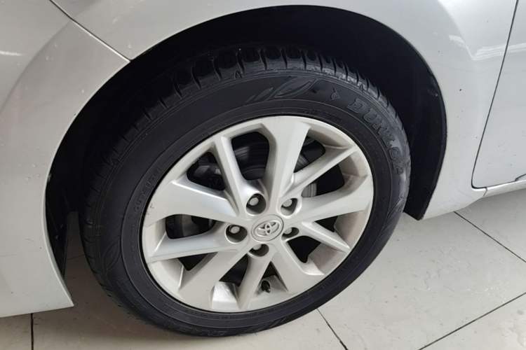 Used Toyota Corolla 2017 1.2T CVT GL-i Leather Edition Left Front Wheel Hub