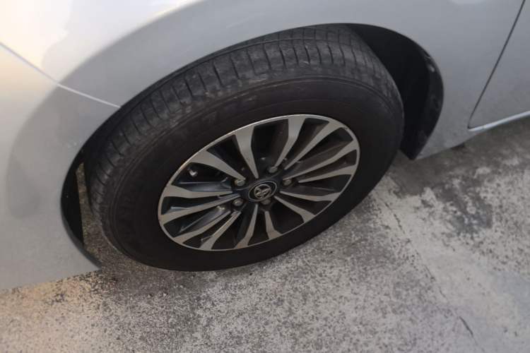 Used Toyota Corolla 2017 Revised Version 1.2T S-CVT GL Left Front Wheel Hub