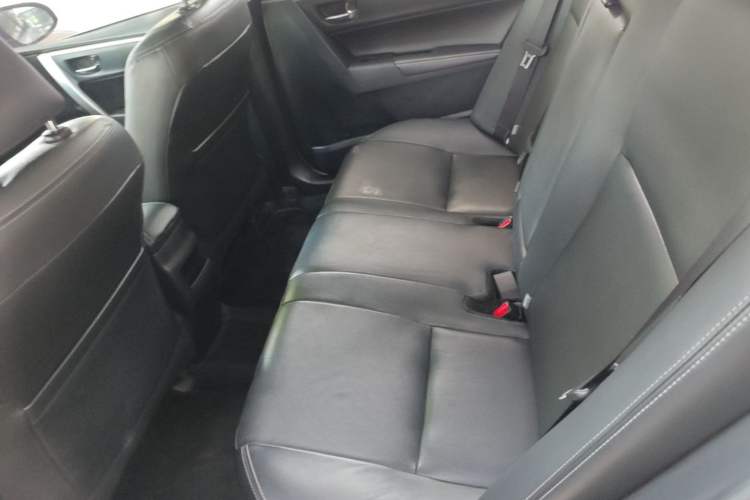 Used Toyota Corolla 2017 Revised Dual-Engine 1.8L E-CVT Elite Edition Left Rear Seat