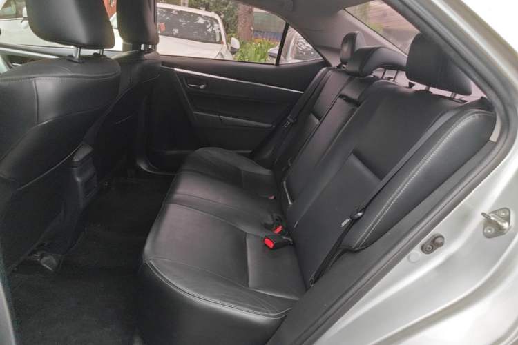 Used Toyota Corolla 2017 Revised Version 1.2T S-CVT GL-i Leather Edition Left Rear Seat