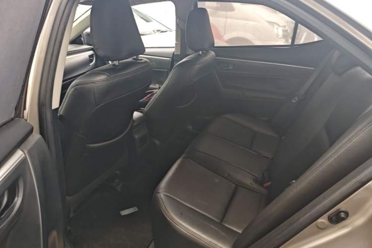 Used Toyota Corolla 2017 1.2T CVT GL-i Left Rear Seat
