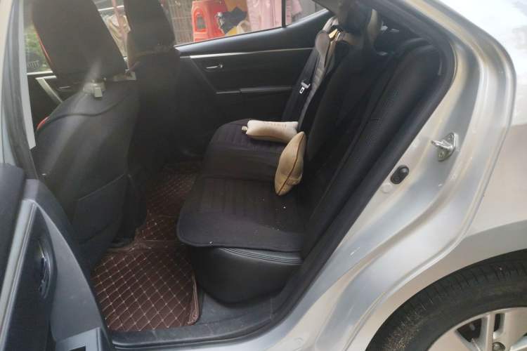 Used Toyota Corolla 2017 1.2T CVT GL Left Rear Seat