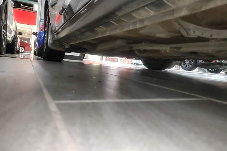 Used Toyota Corolla 2017 Revised Version 1.2T S-CVT GL Left Side Sill