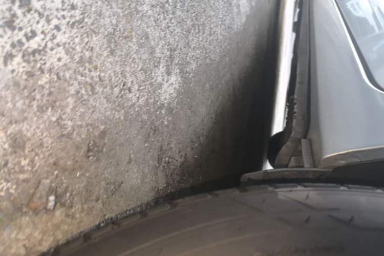 Used Toyota Corolla 2017 Revised Version 1.2T S-CVT GL Left Side Sill