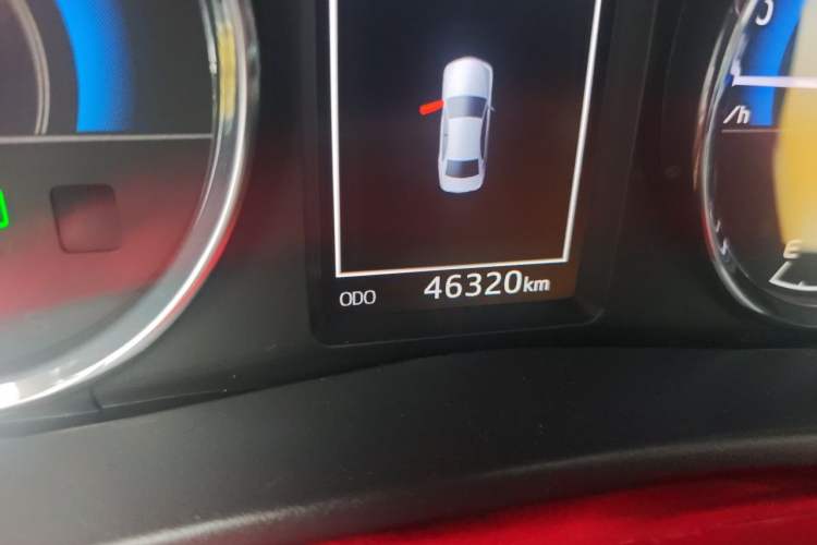Used Toyota Corolla 2017 Revised Dual-Engine 1.8L E-CVT Elite Edition Odometer Close Up