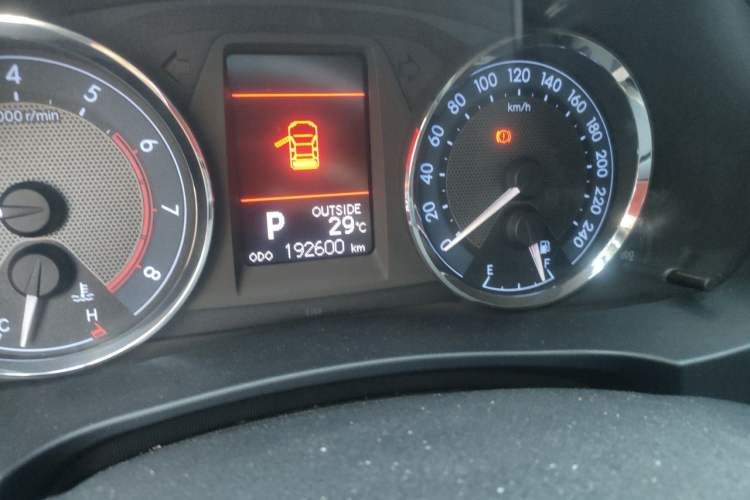 Used Toyota Corolla 2017 1.2T CVT GL-i Odometer Close Up