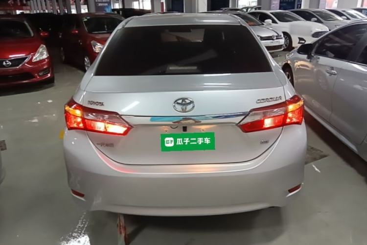 Used Toyota Corolla 2017 Revised Version 1.6L S-CVT GL Rear