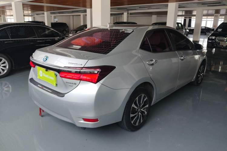 Used Toyota Corolla 2017 Revised Dual-Engine 1.8L E-CVT Leading Edition Rear Right 45 Deg