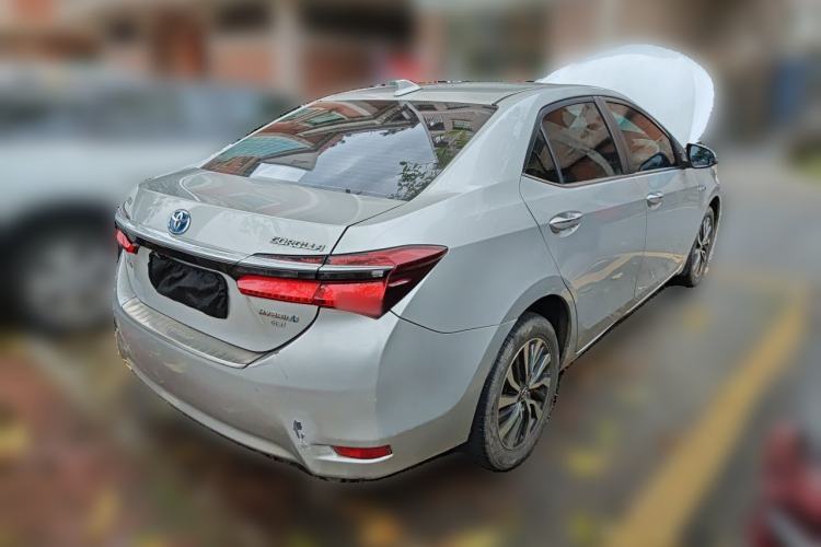 Used Toyota Corolla 2017 Revised Dual-Engine 1.8L E-CVT Leading Edition Rear Right 45 Deg