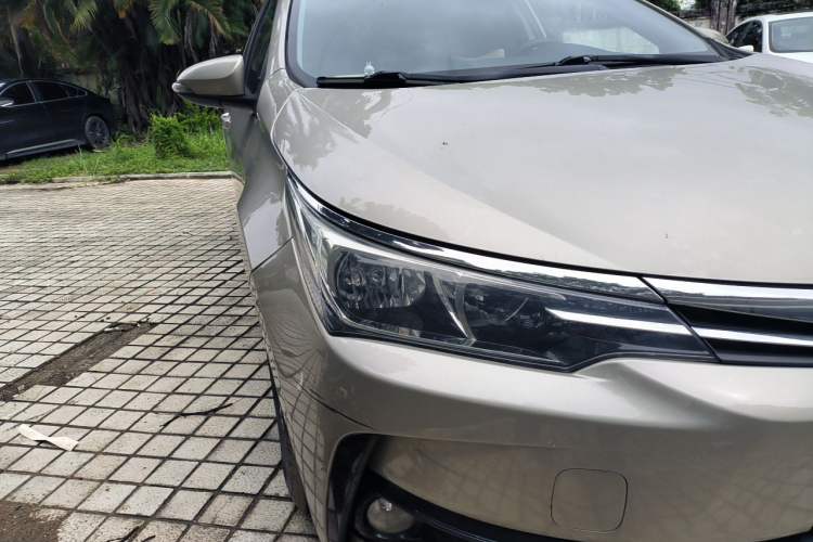 Used Toyota Corolla 2017 Revised Version 1.2T S-CVT GL Right Front Headlight