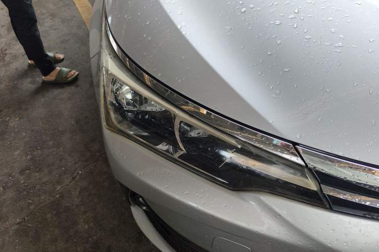 Used Toyota Corolla 2017 Revised Version 1.2T S-CVT GL-i Right Front Headlight