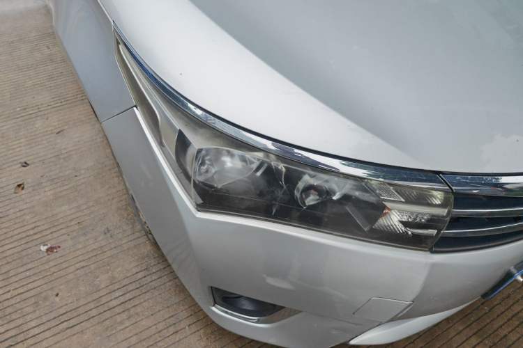 Used Toyota Corolla 2017 Revised Version 1.6L S-CVT GL Right Front Headlight