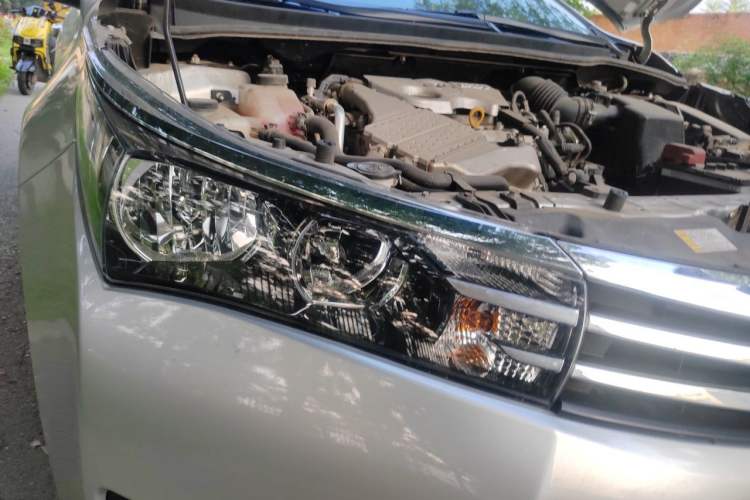 Used Toyota Corolla 2017 1.2T CVT GL Right Front Headlight