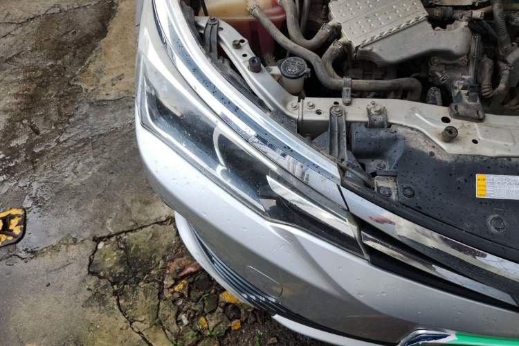 Used Toyota Corolla 2017 Revised Version 1.2T S-CVT GL Right Front Headlight