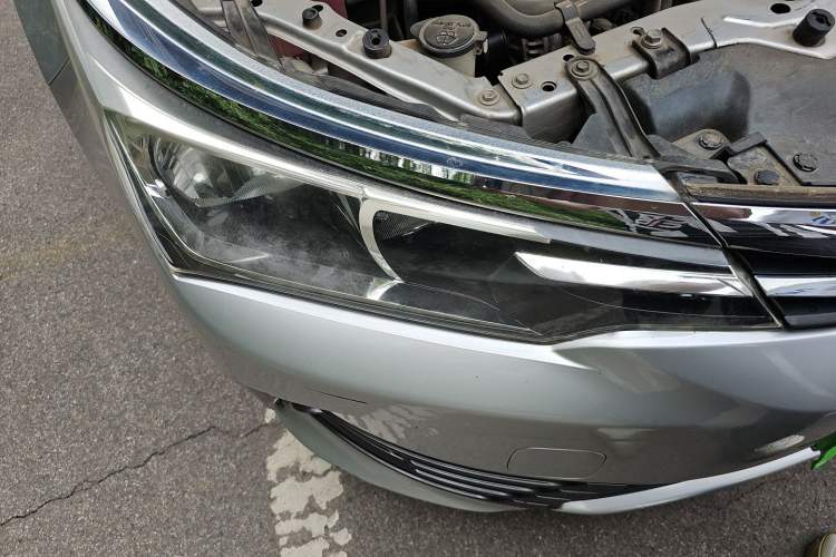 Used Toyota Corolla 2017 Revised Version 1.2T S-CVT GL Right Front Headlight