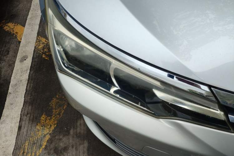 Used Toyota Corolla 2017 Revised Version 1.2T S-CVT GL Right Front Headlight