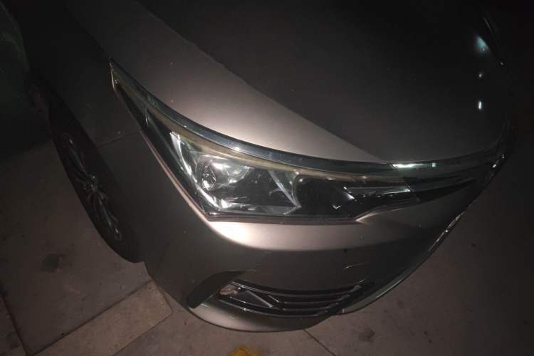 Used Toyota Corolla 2017 Revised Version 1.2T S-CVT GL Right Front Headlight