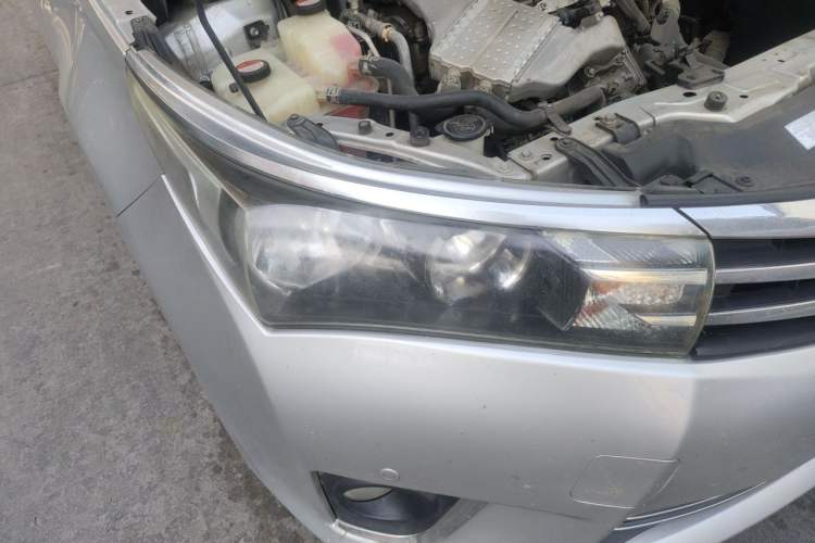 Used Toyota Corolla 2017 1.2T CVT GL-i Right Front Headlight